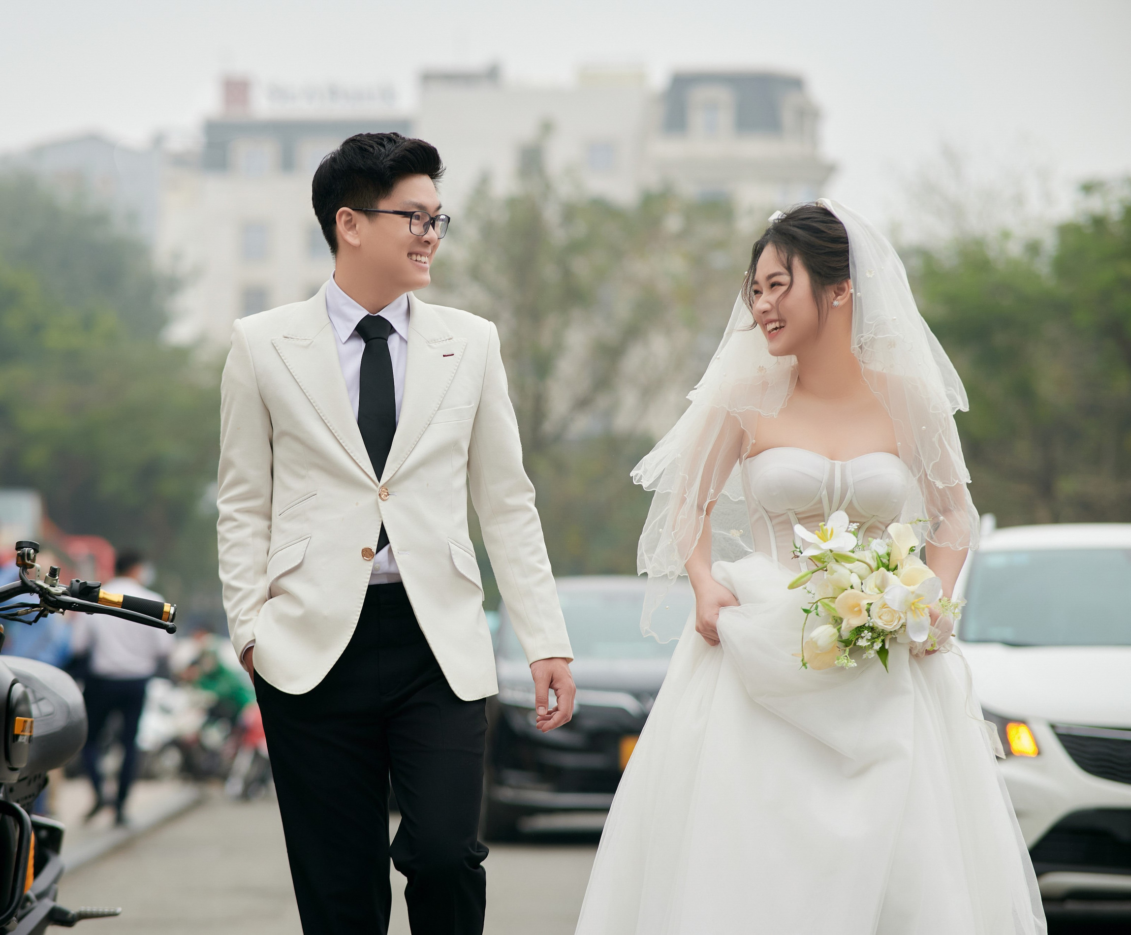 BÁ HÙNG & TÚ ANH