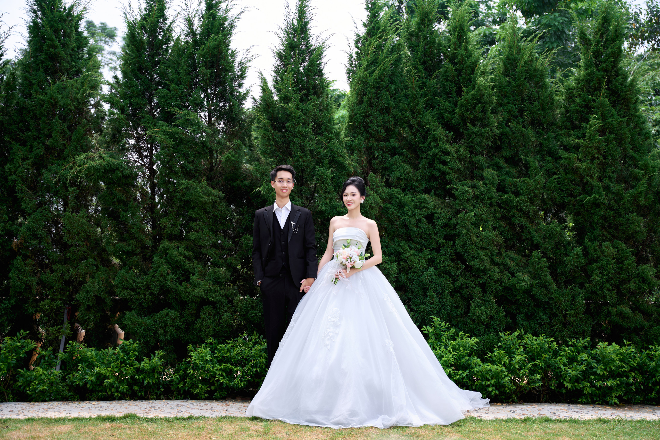 QUANG ANH & QUỲNH ANH