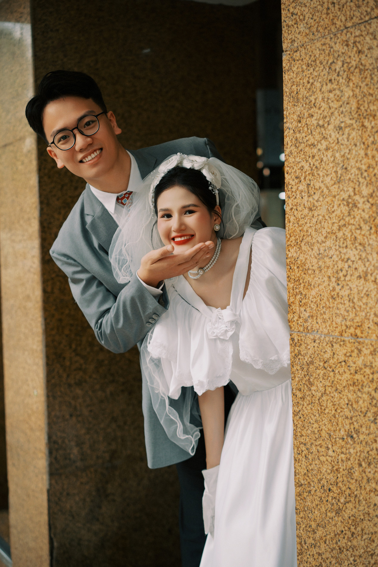 HOÀNG HUY & KIM THOA