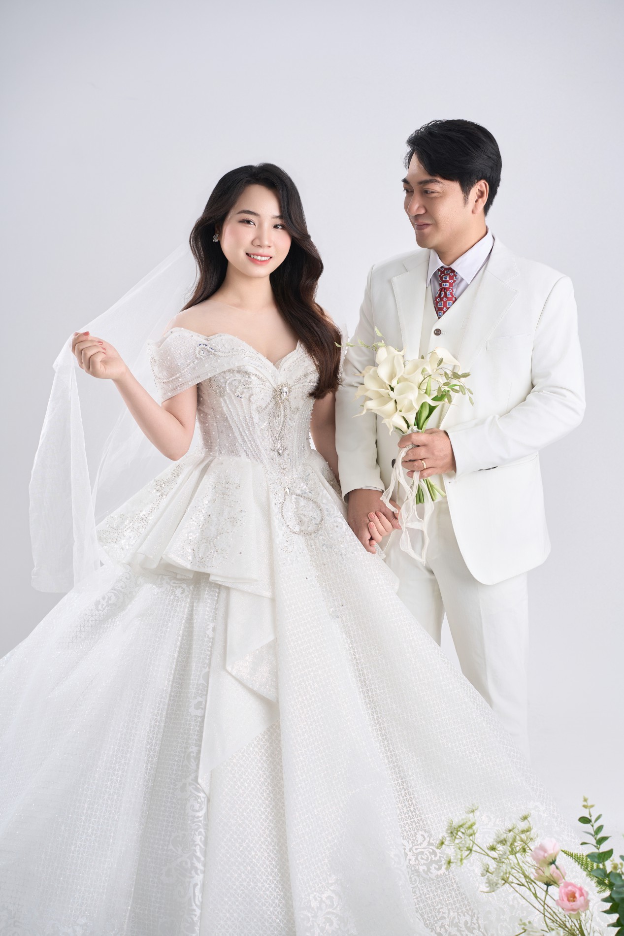 HUYỀN THƯƠNG & VIỆT HÙNG