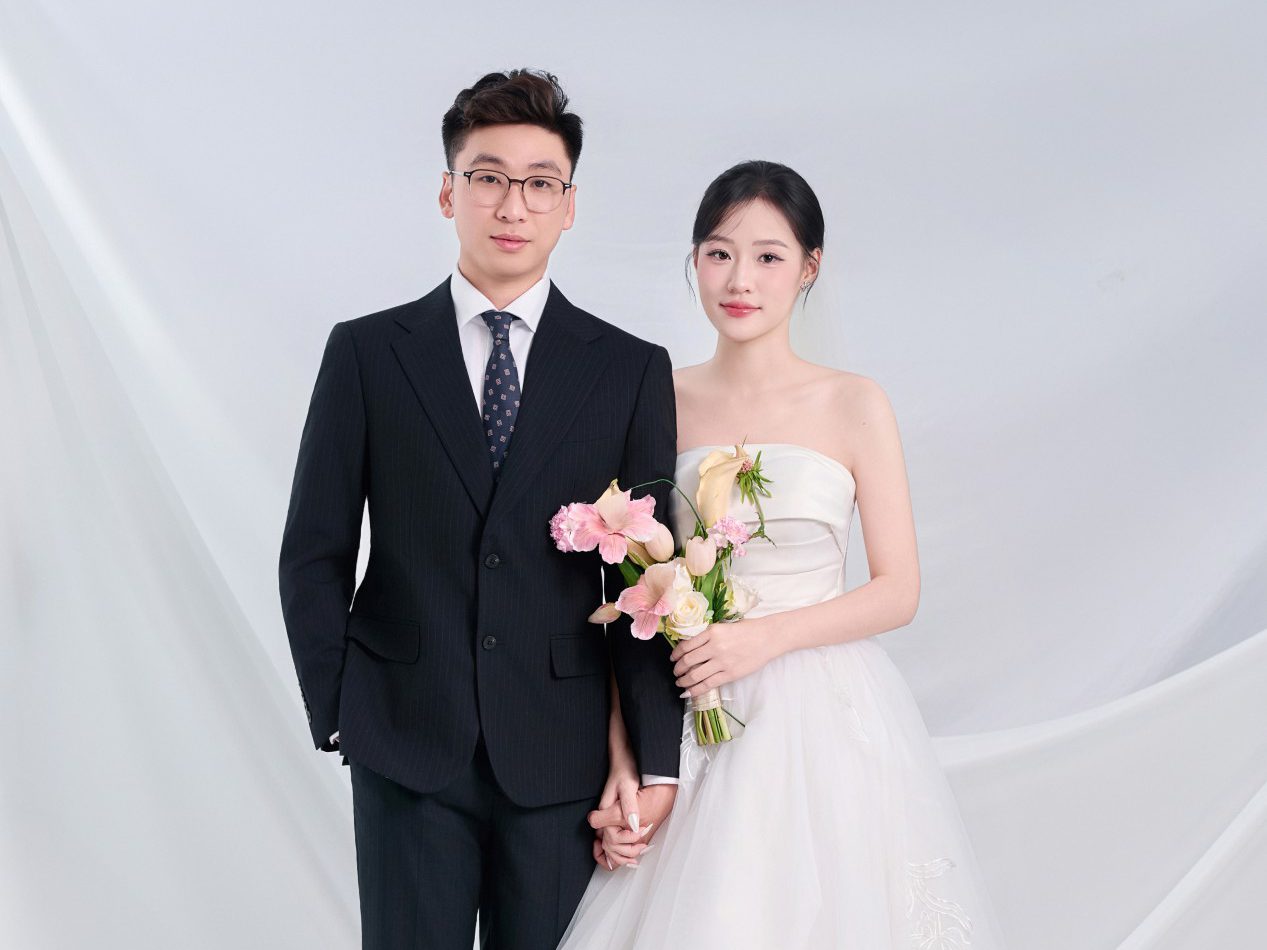 Thiệp cưới online